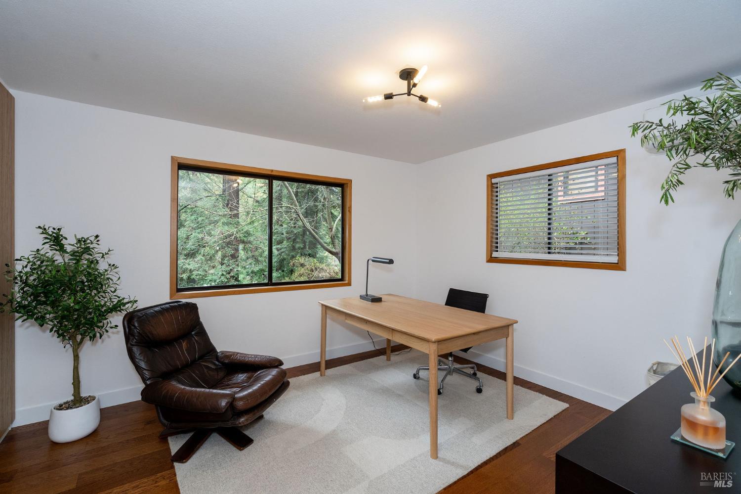 Detail Gallery Image 12 of 49 For 14225 Cherry St, Guerneville,  CA 95446 - 2 Beds | 1 Baths