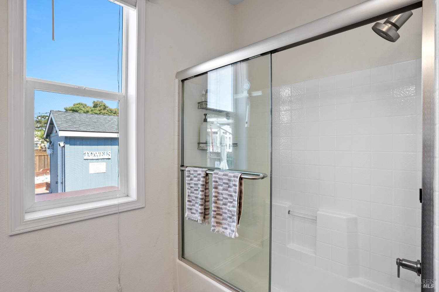 Detail Gallery Image 20 of 30 For 239 Teton Ct, San Rafael,  CA 94903 - 3 Beds | 2 Baths