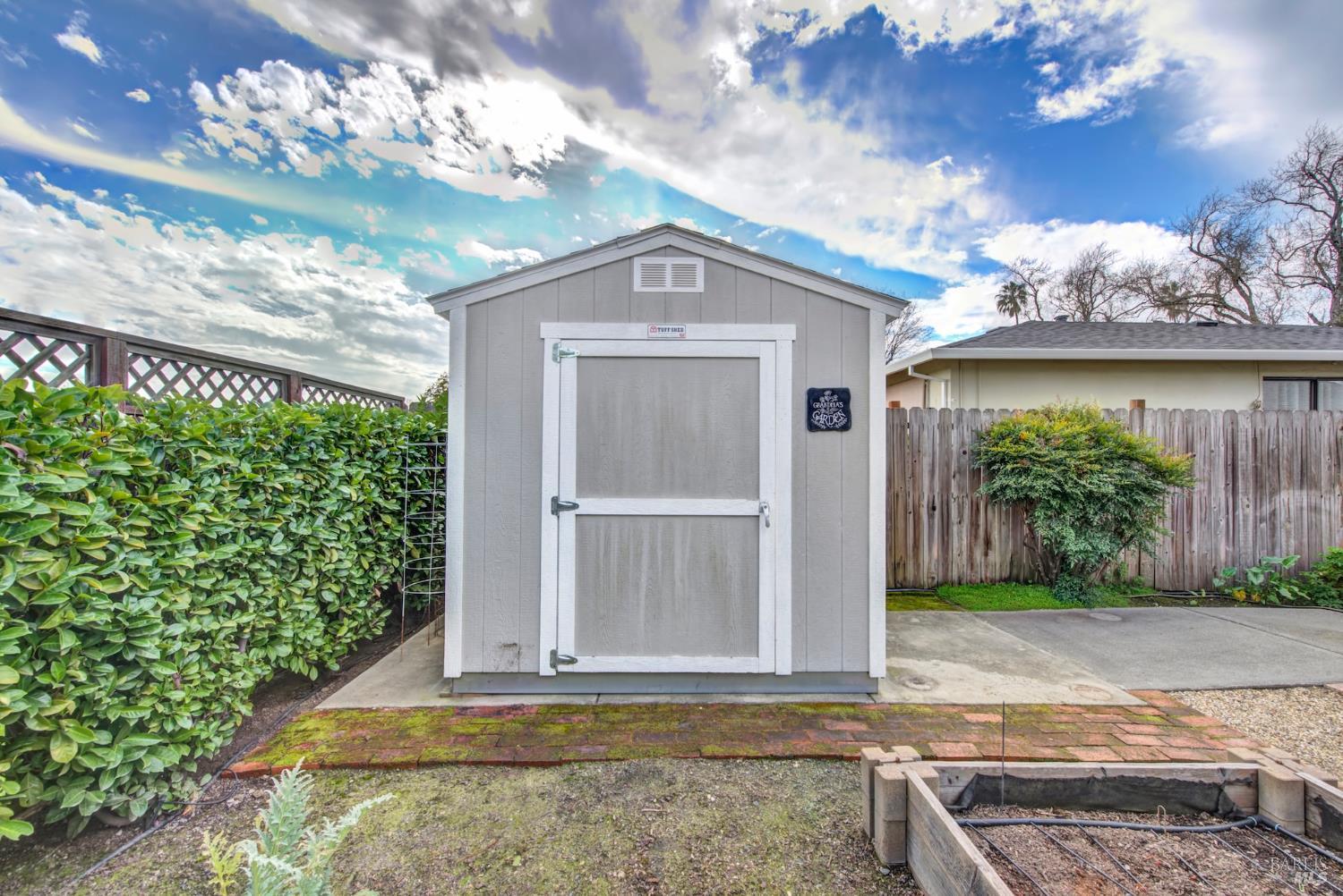 Detail Gallery Image 35 of 39 For 3654 Diablo St, Napa,  CA 94558 - 3 Beds | 2 Baths