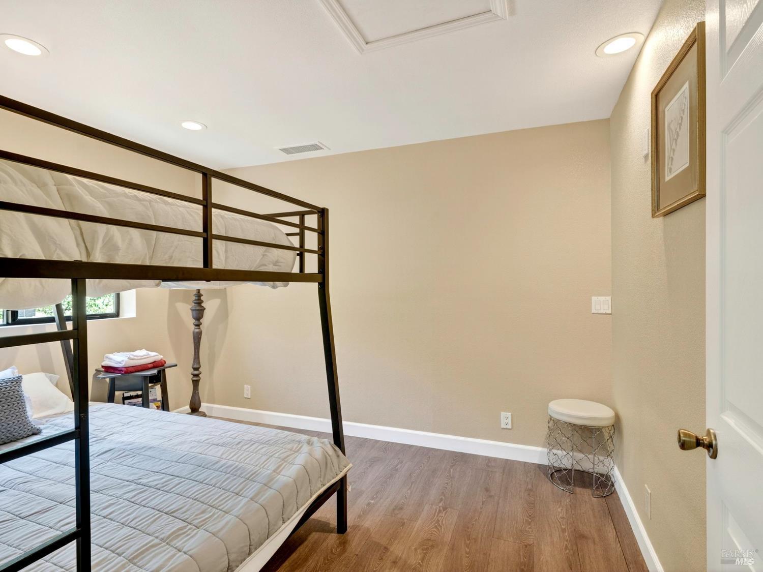 Detail Gallery Image 62 of 91 For 16451 Golf Rd, Cobb,  CA 95426 - 2 Beds | 1 Baths