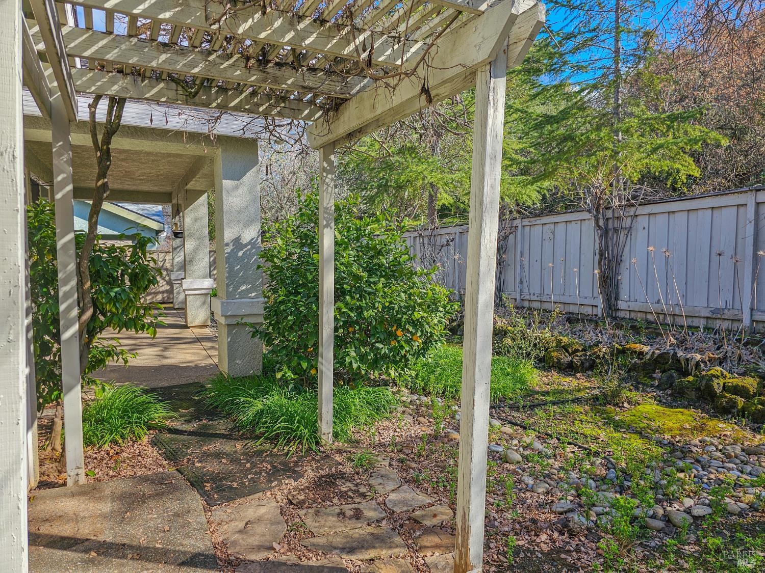 Detail Gallery Image 55 of 67 For 259 Red Mountain Dr, Cloverdale,  CA 95425 - 2 Beds | 2 Baths