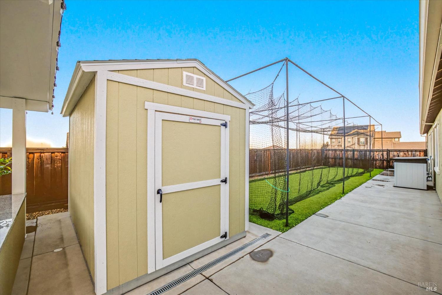 Detail Gallery Image 45 of 67 For 6006 Peacock Ct, Vacaville,  CA 95688 - 3 Beds | 3/1 Baths