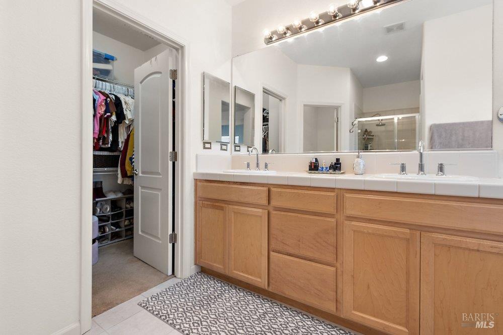 Detail Gallery Image 14 of 39 For 8128 Carlisle Way, Vallejo,  CA 94591 - 3 Beds | 2/1 Baths