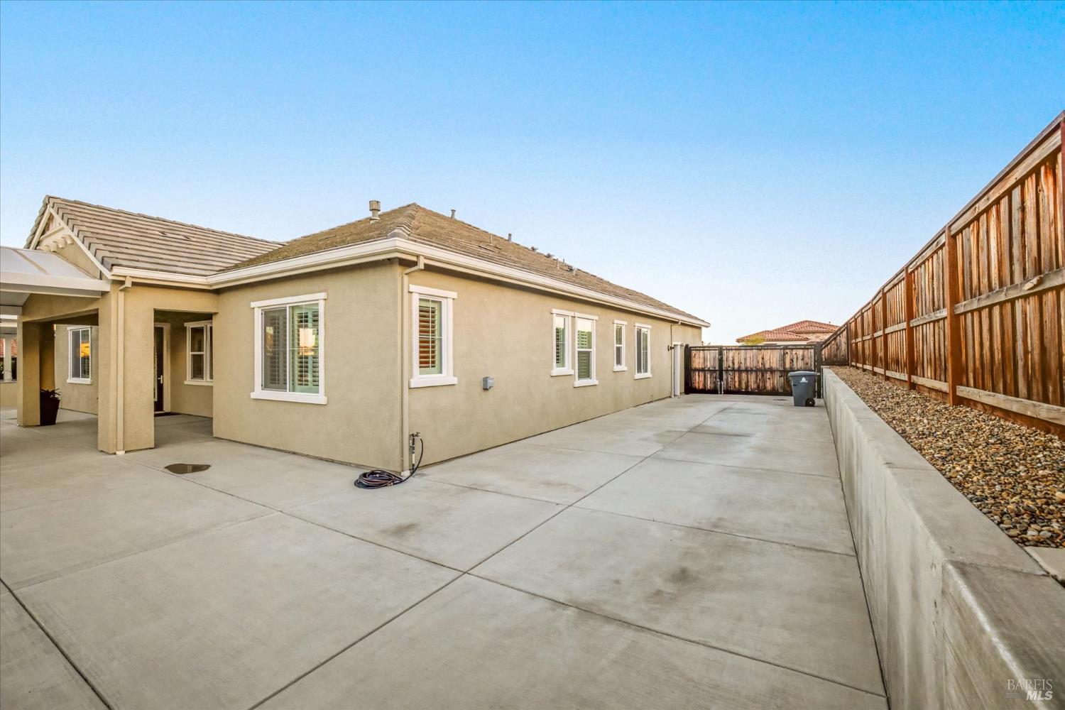 Detail Gallery Image 46 of 67 For 6006 Peacock Ct, Vacaville,  CA 95688 - 3 Beds | 3/1 Baths