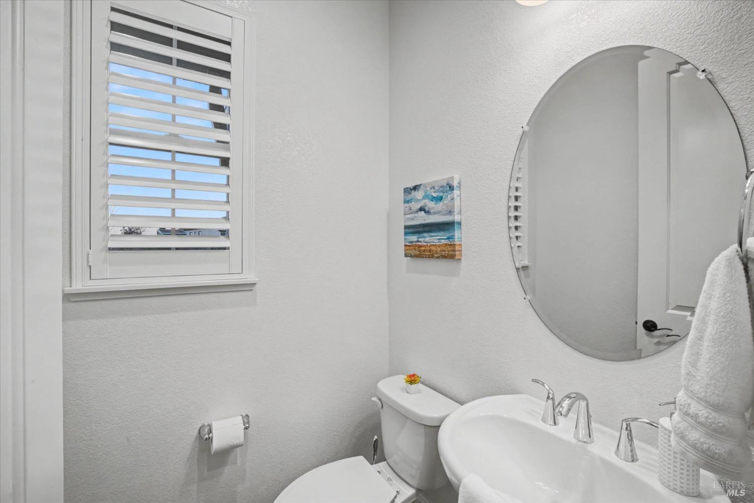 Detail Gallery Image 34 of 67 For 6006 Peacock Ct, Vacaville,  CA 95688 - 3 Beds | 3/1 Baths