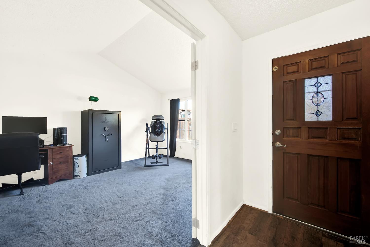 Detail Gallery Image 12 of 65 For 1212 Stirling Dr, Rodeo,  CA 94572 - 4 Beds | 2 Baths