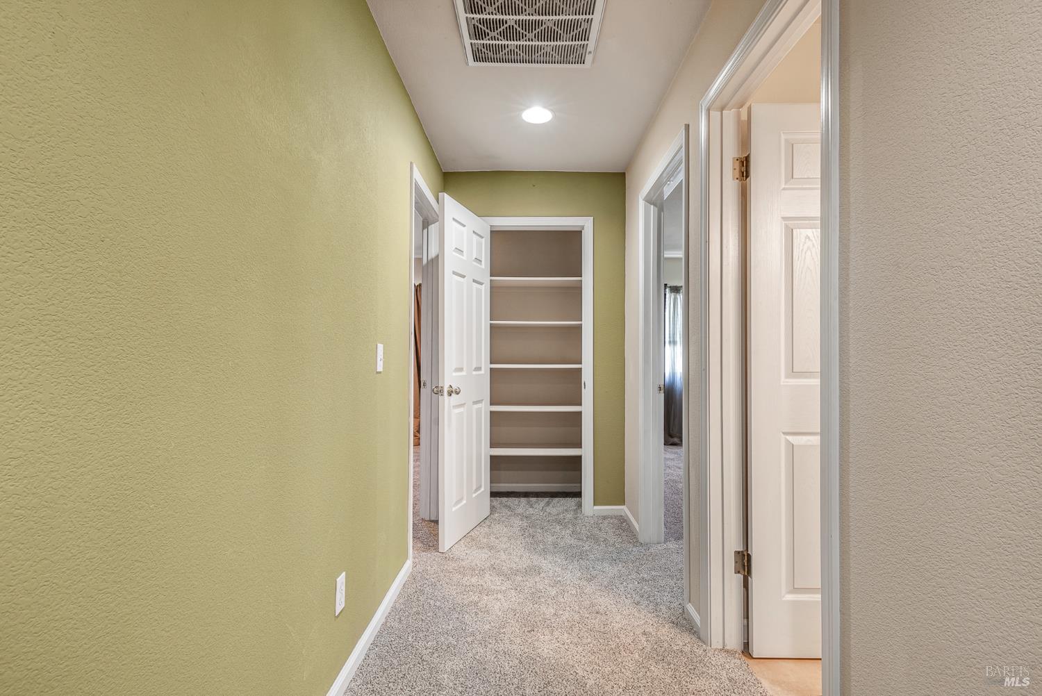 Detail Gallery Image 29 of 45 For 312 Cottage Ct, Cloverdale,  CA 95425 - 4 Beds | 3 Baths