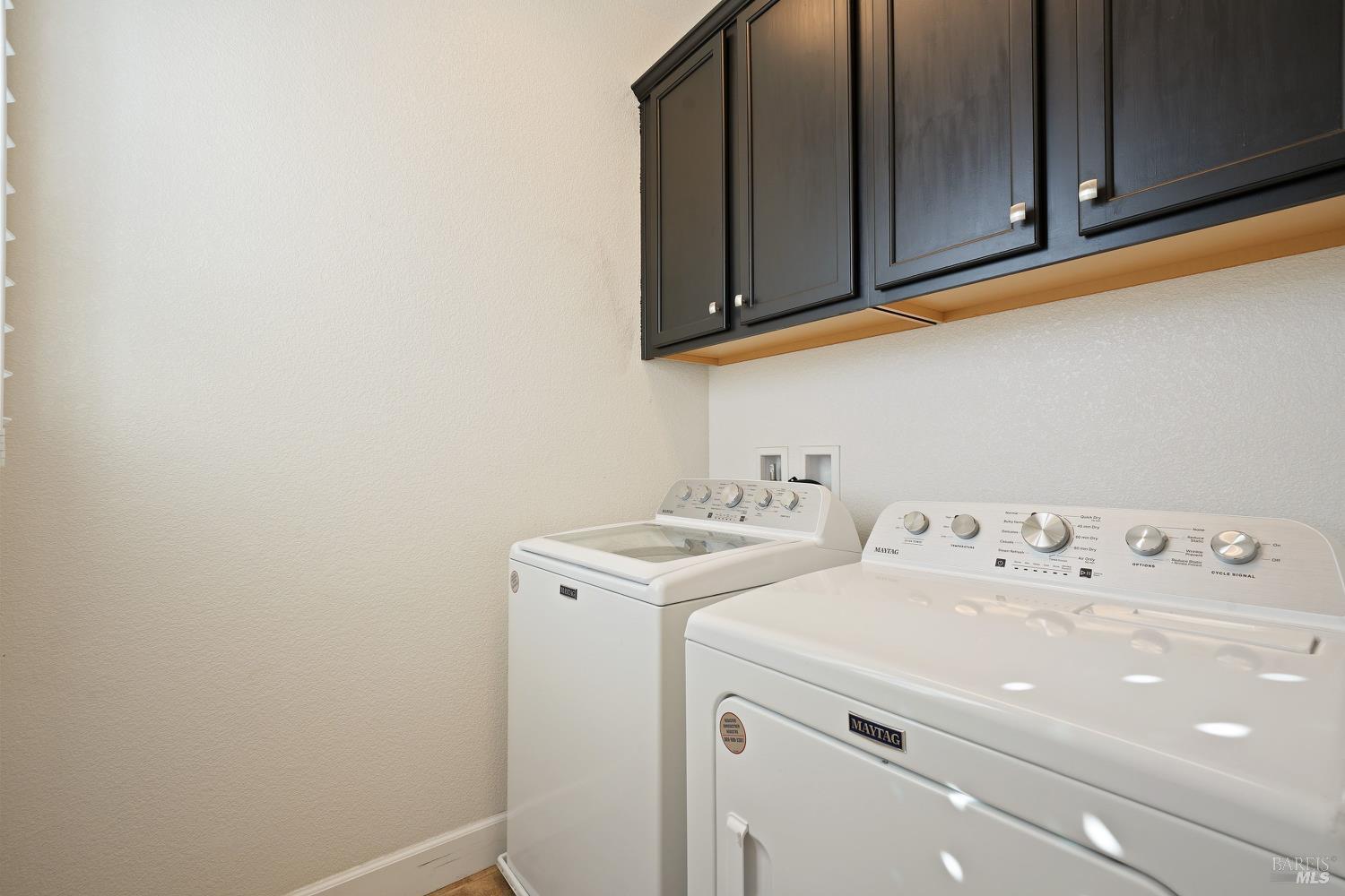 Detail Gallery Image 25 of 30 For 615 Sitka Dr, Vacaville,  CA 95687 - 3 Beds | 2/1 Baths