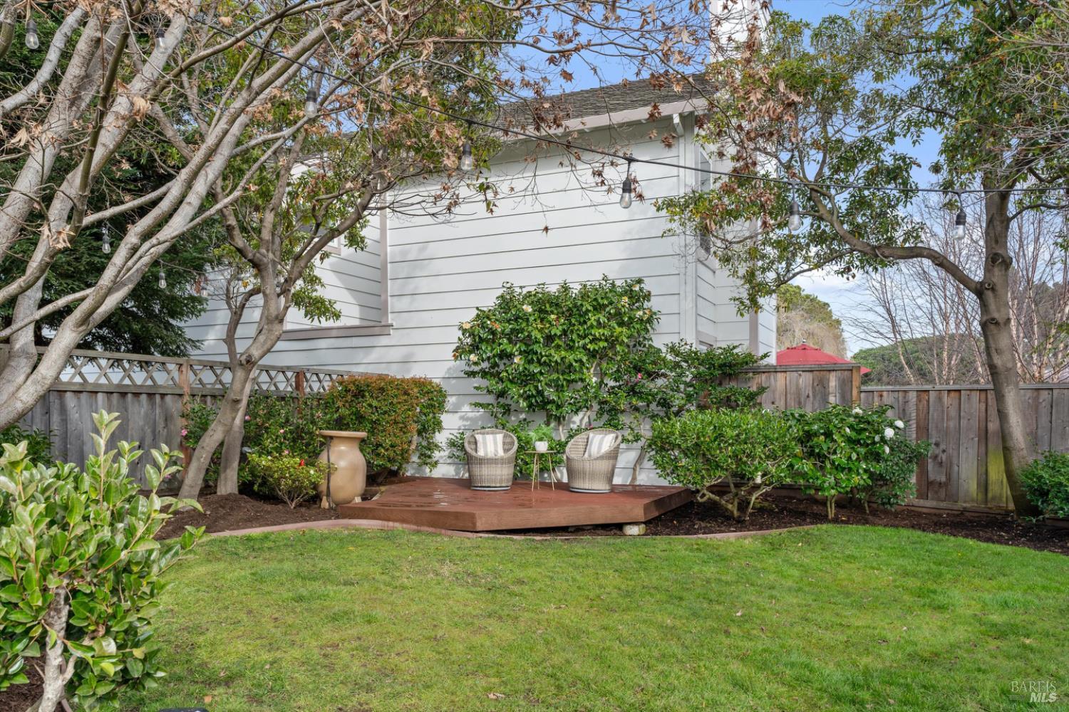 Detail Gallery Image 30 of 41 For 154 Basinside Way, Alameda,  CA 94502 - 3 Beds | 2/1 Baths