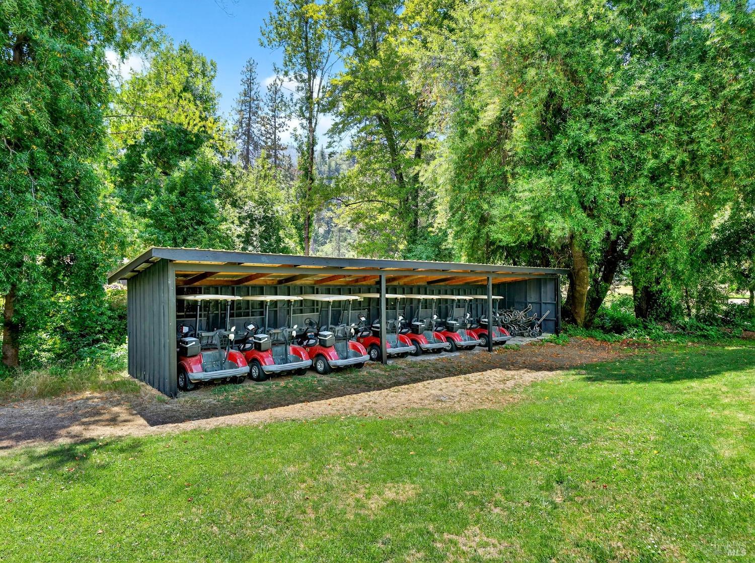 Detail Gallery Image 81 of 91 For 16451 Golf Rd, Cobb,  CA 95426 - 2 Beds | 1 Baths