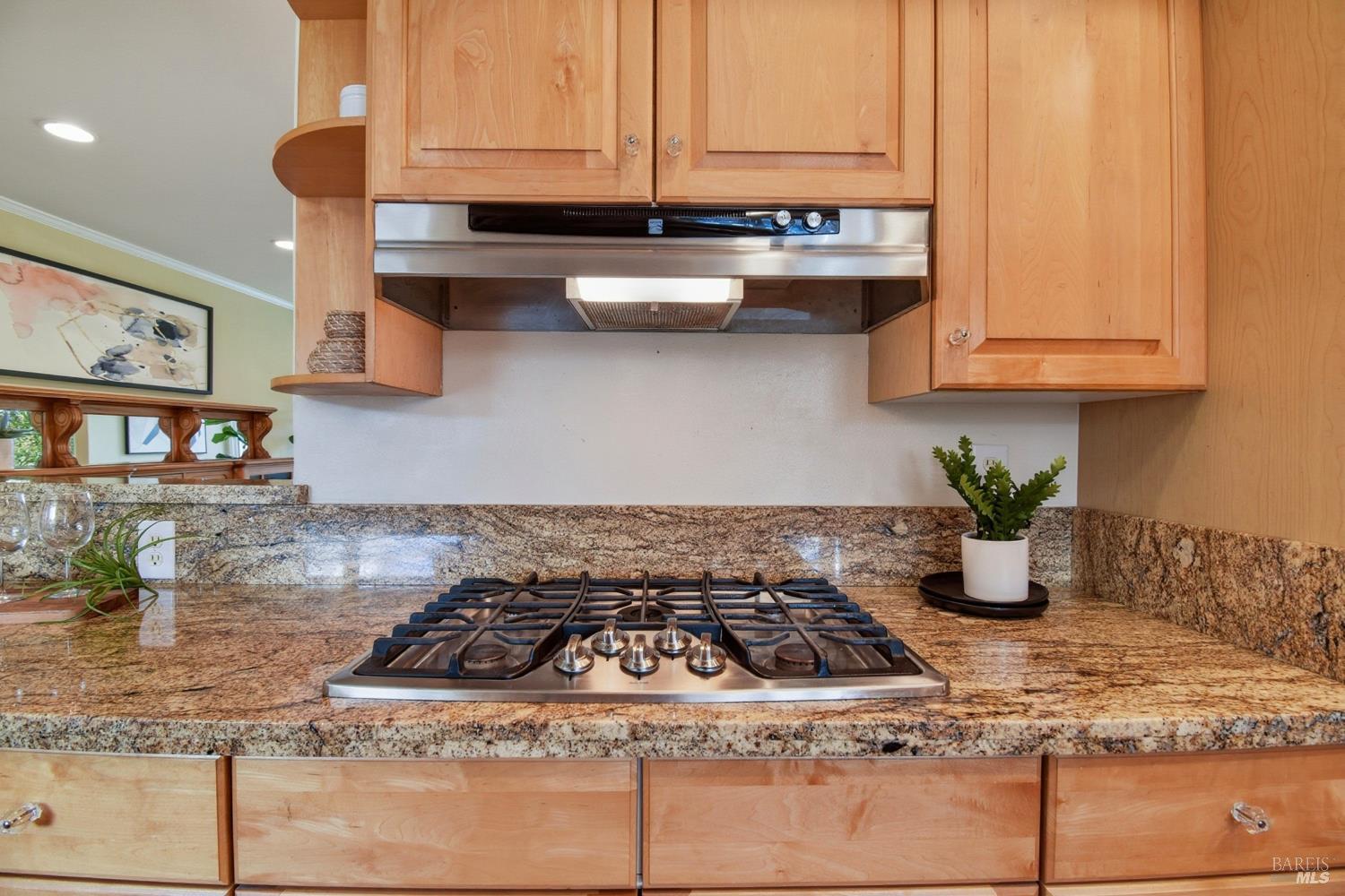 Detail Gallery Image 12 of 33 For 269 Mockingbird Cir, Santa Rosa,  CA 95409 - 2 Beds | 2 Baths