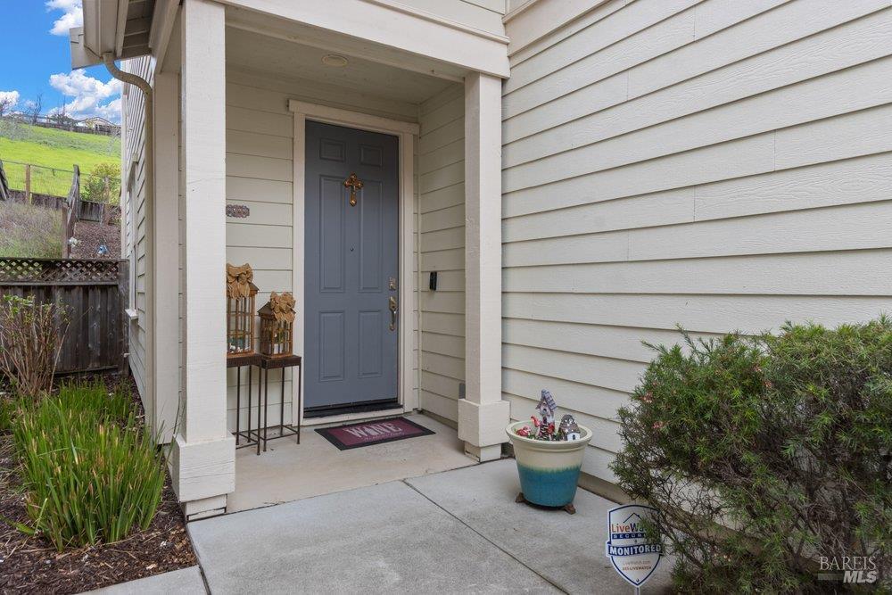 Detail Gallery Image 4 of 39 For 8128 Carlisle Way, Vallejo,  CA 94591 - 3 Beds | 2/1 Baths