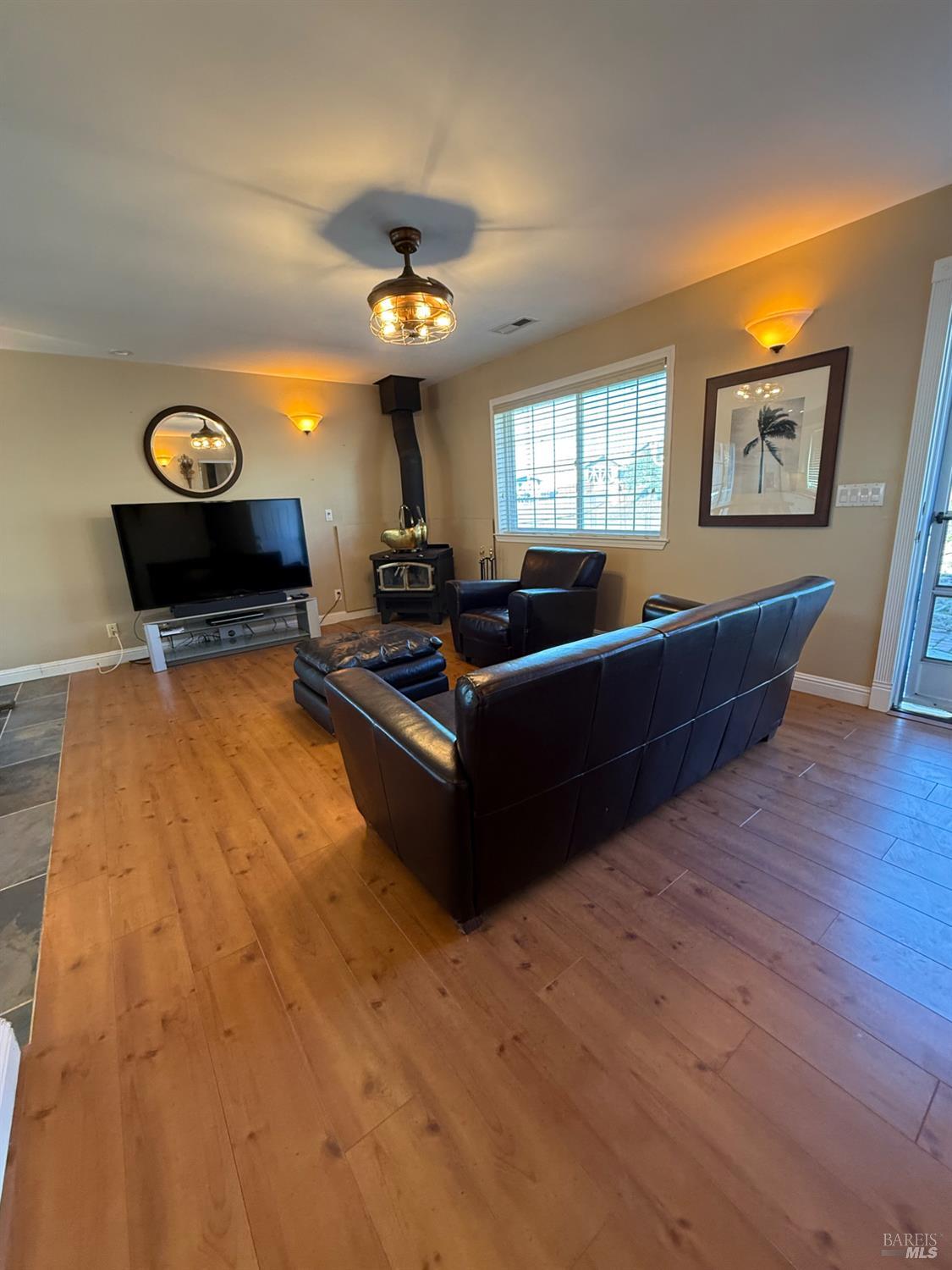 Detail Gallery Image 19 of 32 For 136 Berryessa Dr, Napa,  CA 94558 - 2 Beds | 2 Baths