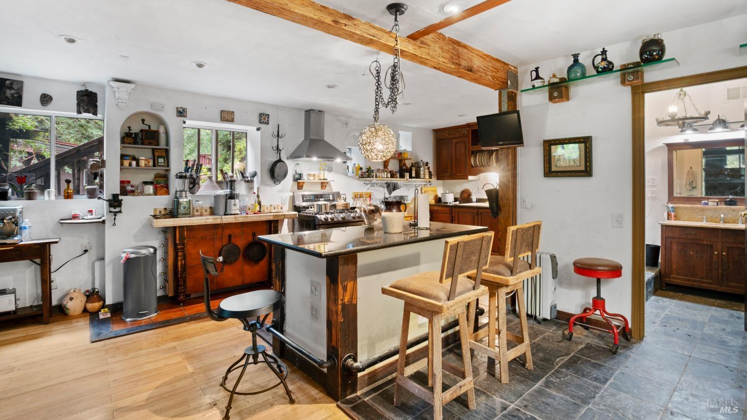 Detail Gallery Image 6 of 81 For 7456 Sir Francis Drake Blvd, Lagunitas,  CA 94938 - 3 Beds | 4 Baths