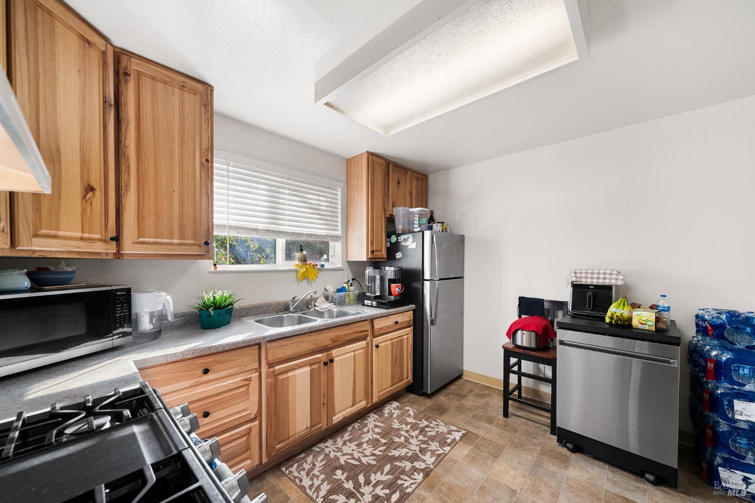 Detail Gallery Image 8 of 23 For 592 Vasona Ave, Los Gatos,  CA 95032 - 1 Beds | 1 Baths