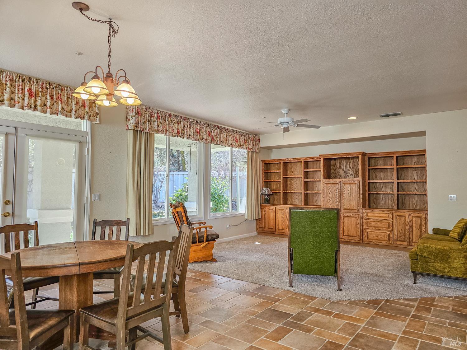 Detail Gallery Image 21 of 67 For 259 Red Mountain Dr, Cloverdale,  CA 95425 - 2 Beds | 2 Baths