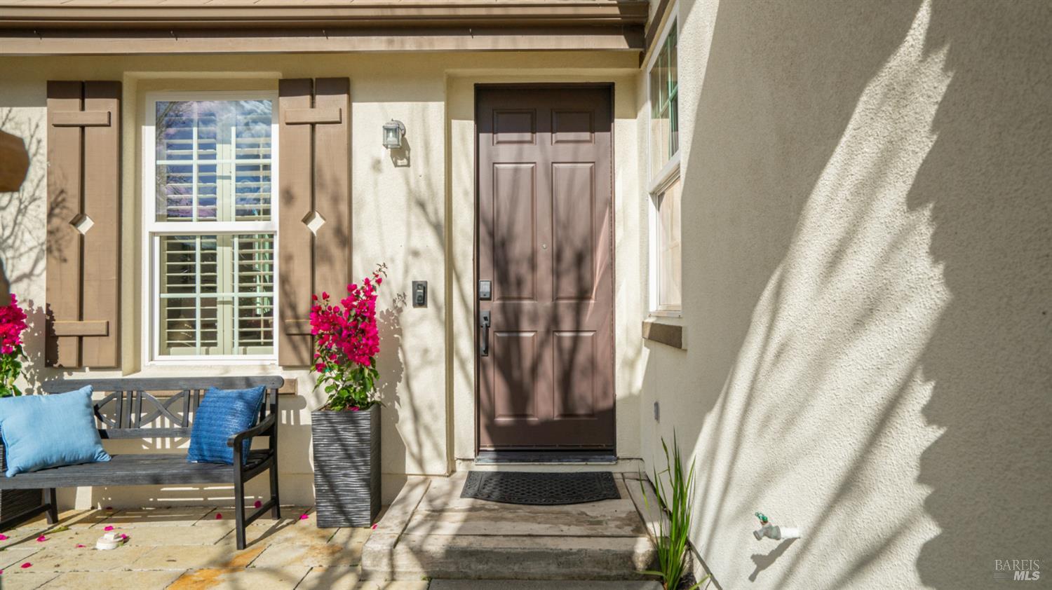 Detail Gallery Image 10 of 74 For 92 Oak Grove Dr, Novato,  CA 94949 - 4 Beds | 3 Baths