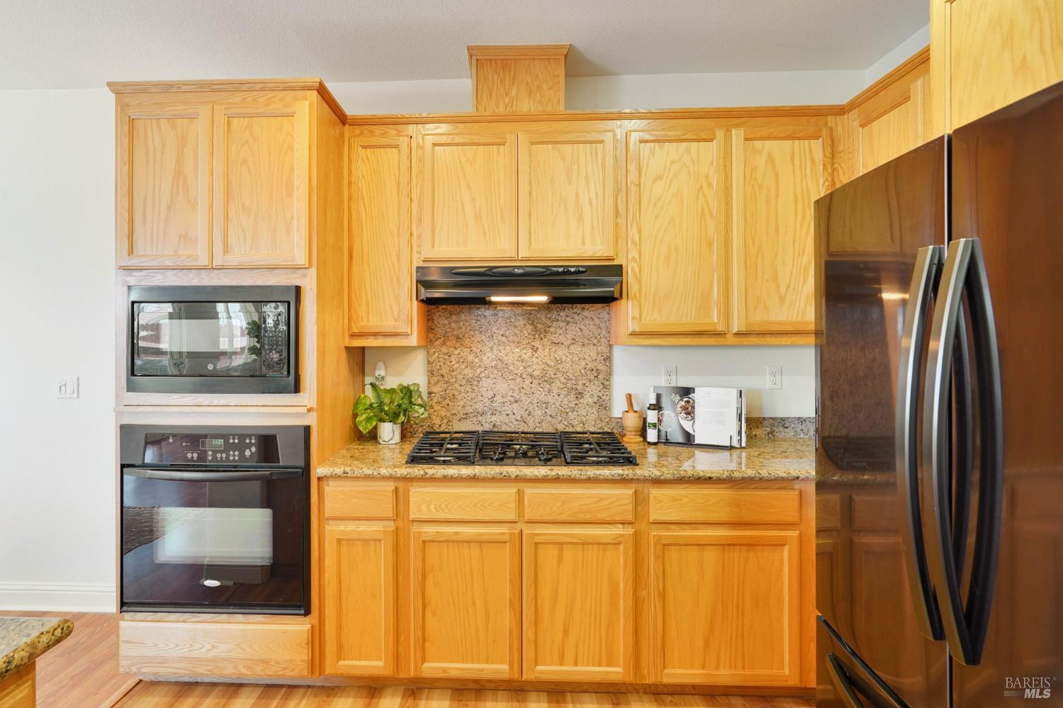 Detail Gallery Image 21 of 68 For 5167 Fowler Ln, Fairfield,  CA 94533 - 3 Beds | 2/1 Baths