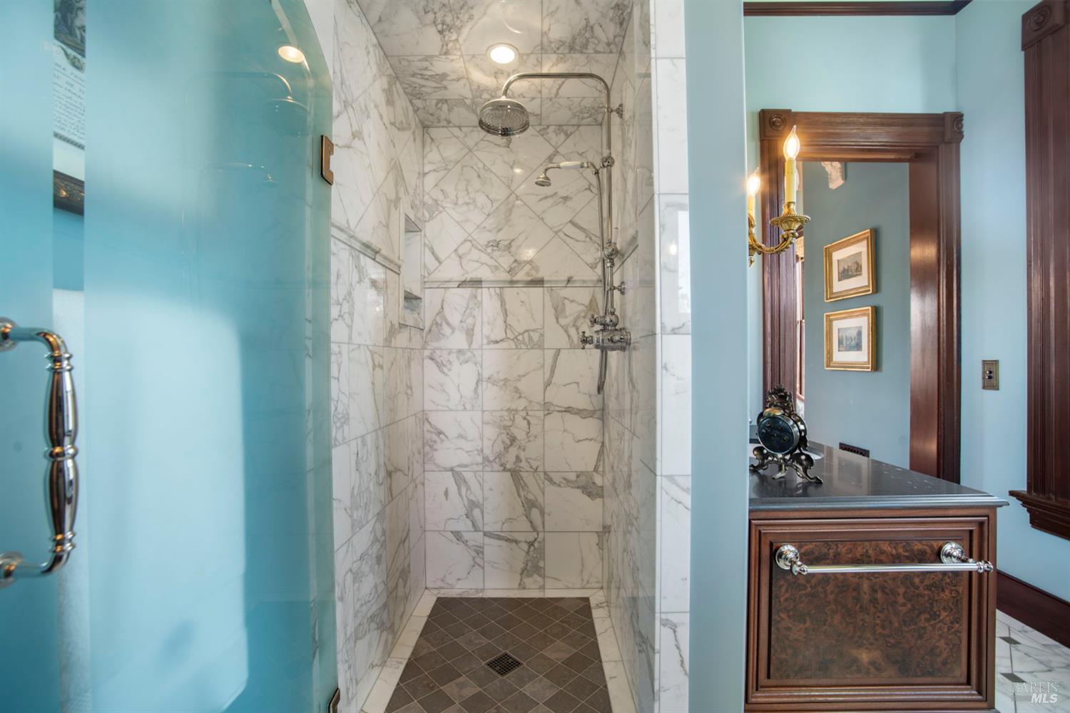 Detail Gallery Image 38 of 77 For 608 Randolph St, Napa,  CA 94559 - 3 Beds | 3/3 Baths