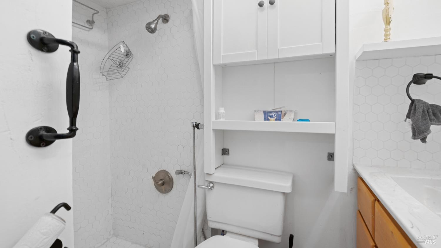 Detail Gallery Image 36 of 81 For 7456 Sir Francis Drake Blvd, Lagunitas,  CA 94938 - 3 Beds | 4 Baths