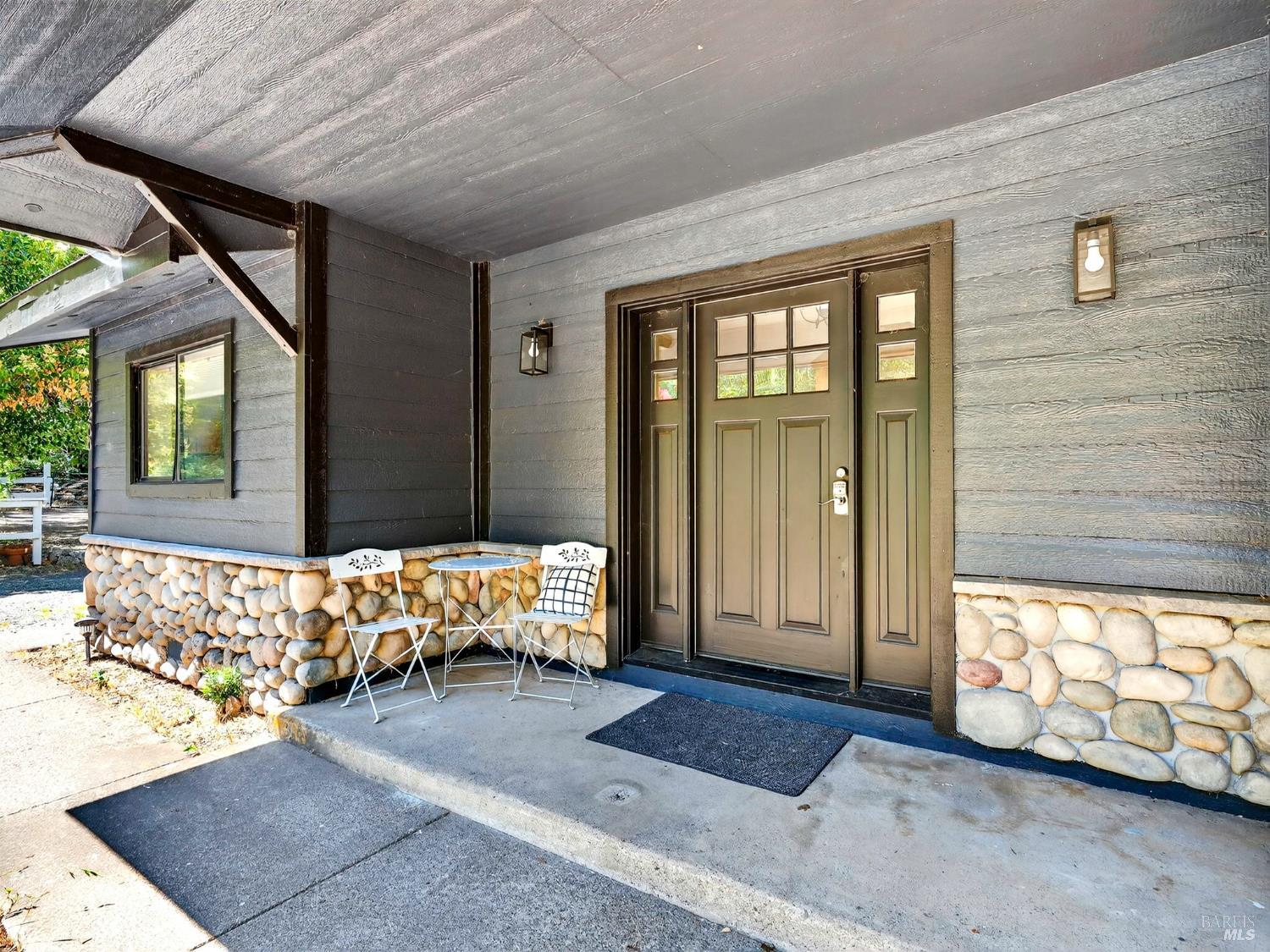 Detail Gallery Image 78 of 91 For 16451 Golf Rd, Cobb,  CA 95426 - 2 Beds | 1 Baths