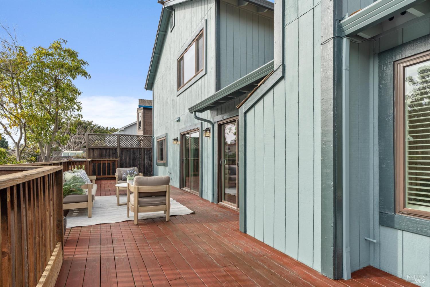 Detail Gallery Image 31 of 41 For 154 Basinside Way, Alameda,  CA 94502 - 3 Beds | 2/1 Baths