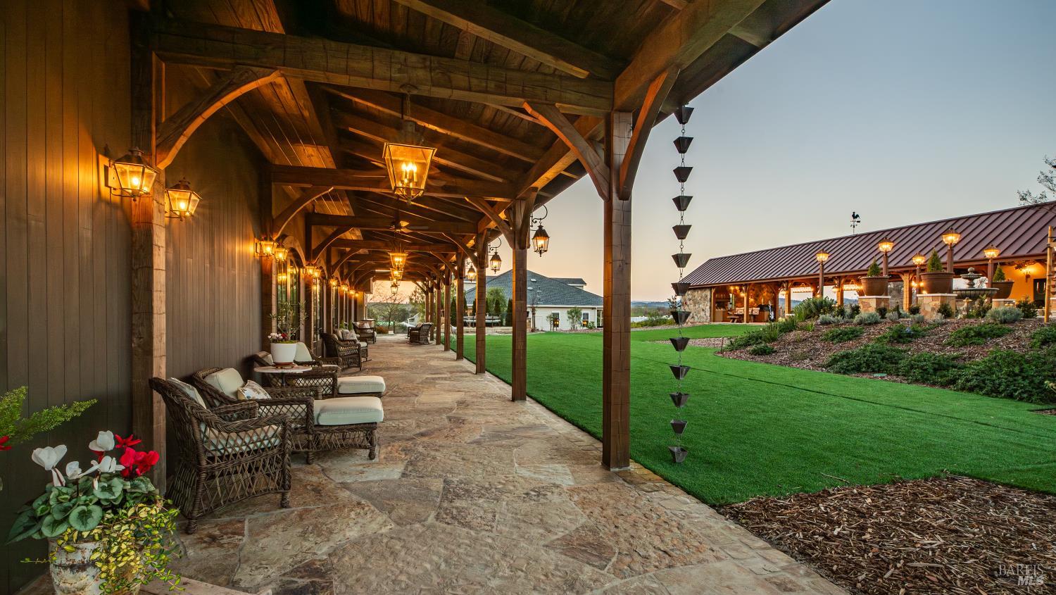 Detail Gallery Image 28 of 98 For 1170 Bayview Ave, Napa,  CA 94559 - 3 Beds | 2 Baths