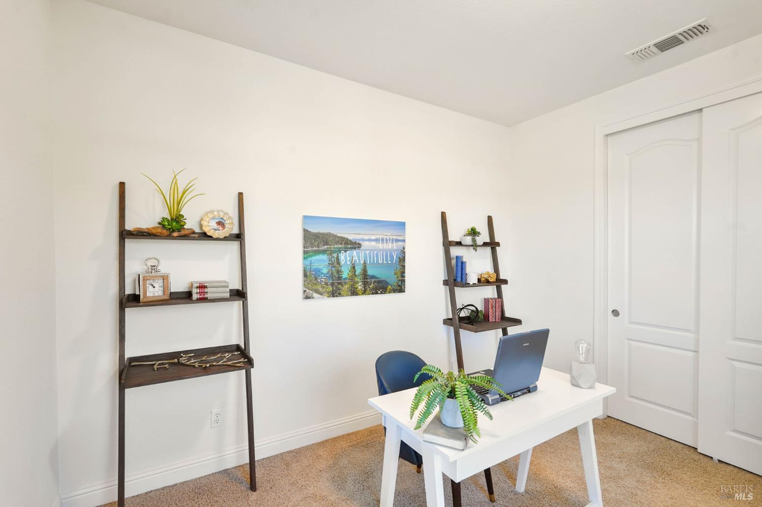 Detail Gallery Image 32 of 68 For 5167 Fowler Ln, Fairfield,  CA 94533 - 3 Beds | 2/1 Baths