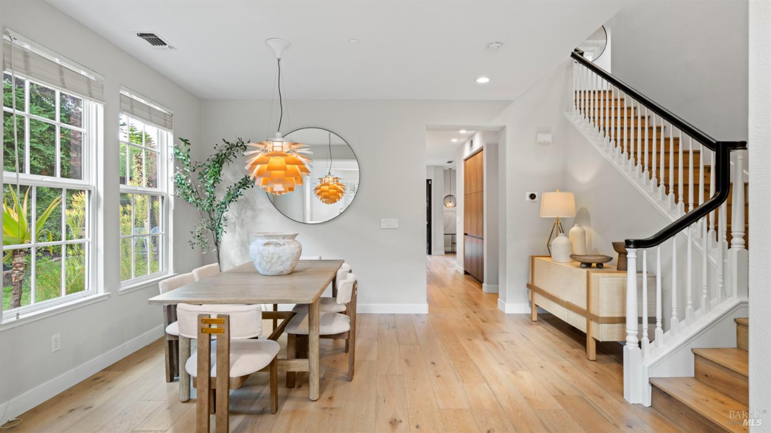 Detail Gallery Image 39 of 74 For 92 Oak Grove Dr, Novato,  CA 94949 - 4 Beds | 3 Baths