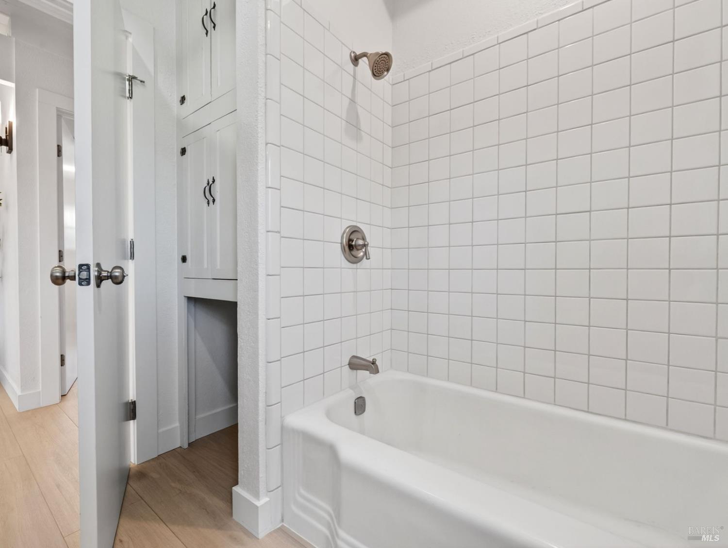 Detail Gallery Image 20 of 44 For 611 Lake St, Cloverdale,  CA 95425 - 3 Beds | 2 Baths