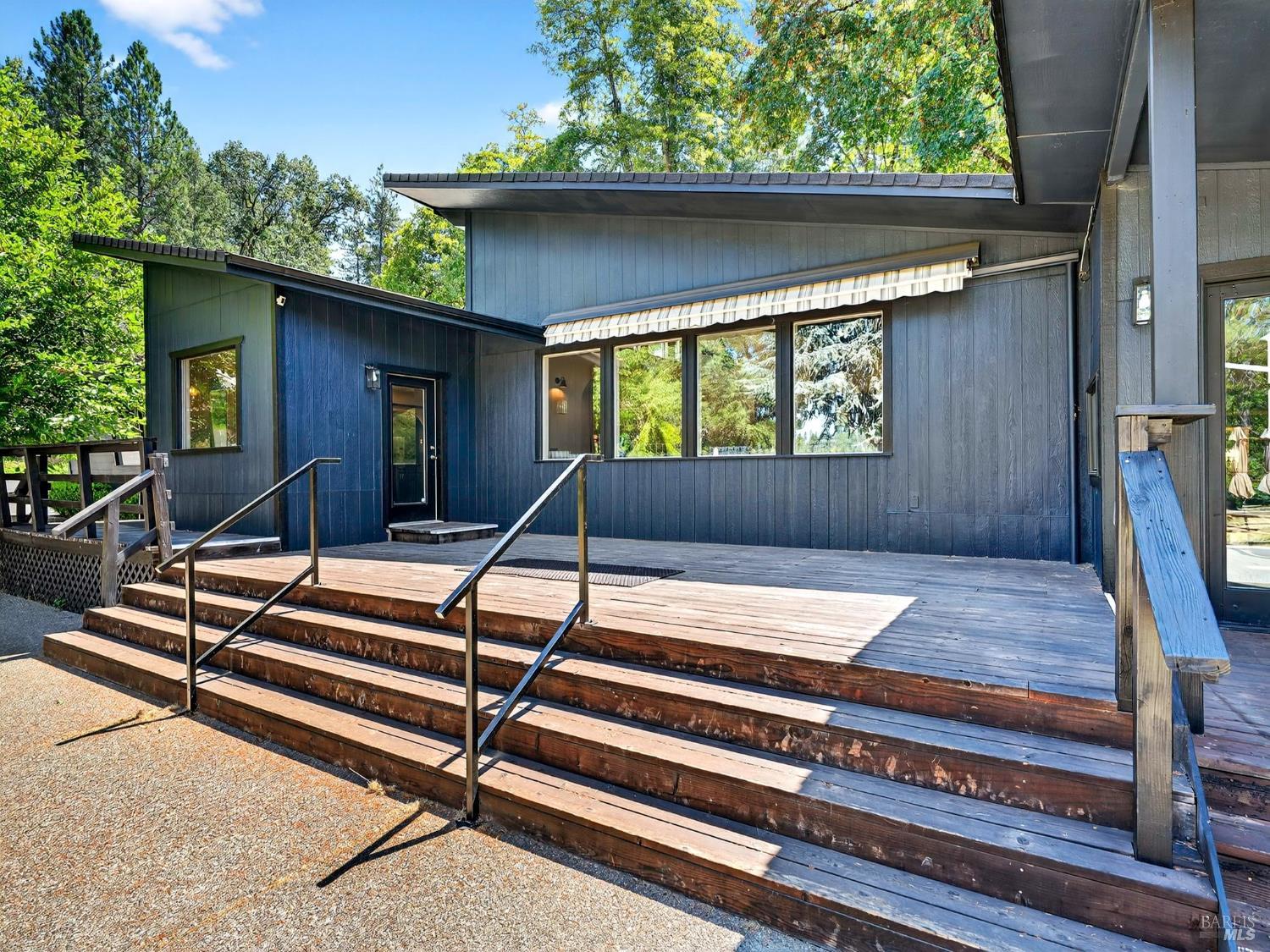 Detail Gallery Image 54 of 91 For 16451 Golf Rd, Cobb,  CA 95426 - 2 Beds | 1 Baths