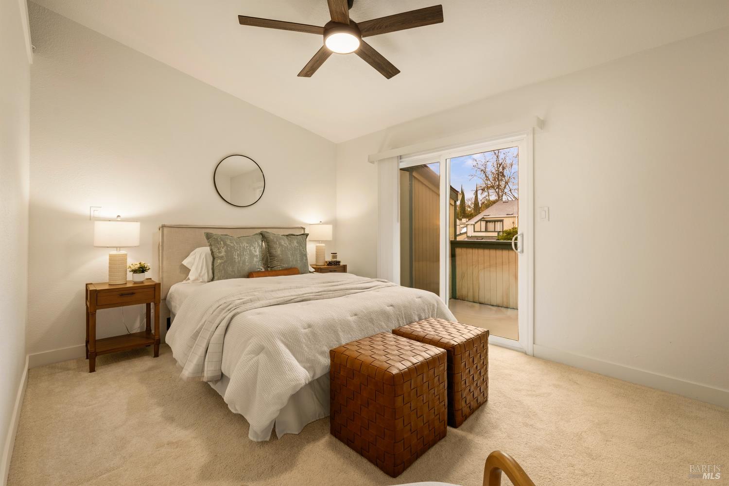 Detail Gallery Image 14 of 26 For 299 Shasta Dr #14,  Vacaville,  CA 95687 - 3 Beds | 2/1 Baths