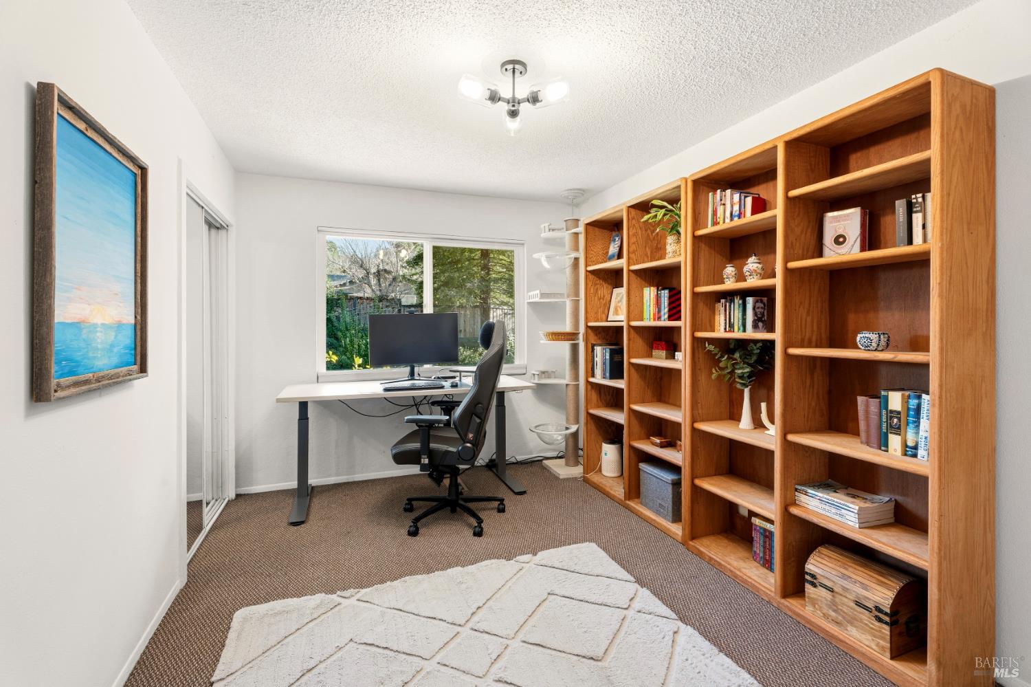 Detail Gallery Image 11 of 30 For 185 Grace Ct, Cloverdale,  CA 95425 - 3 Beds | 2 Baths