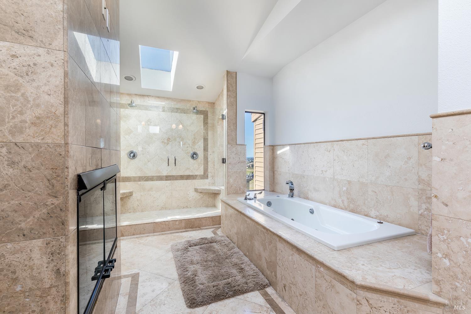 Detail Gallery Image 7 of 59 For 300 Sanderling Ct, Bodega Bay,  CA 94923 - 3 Beds | 3/1 Baths