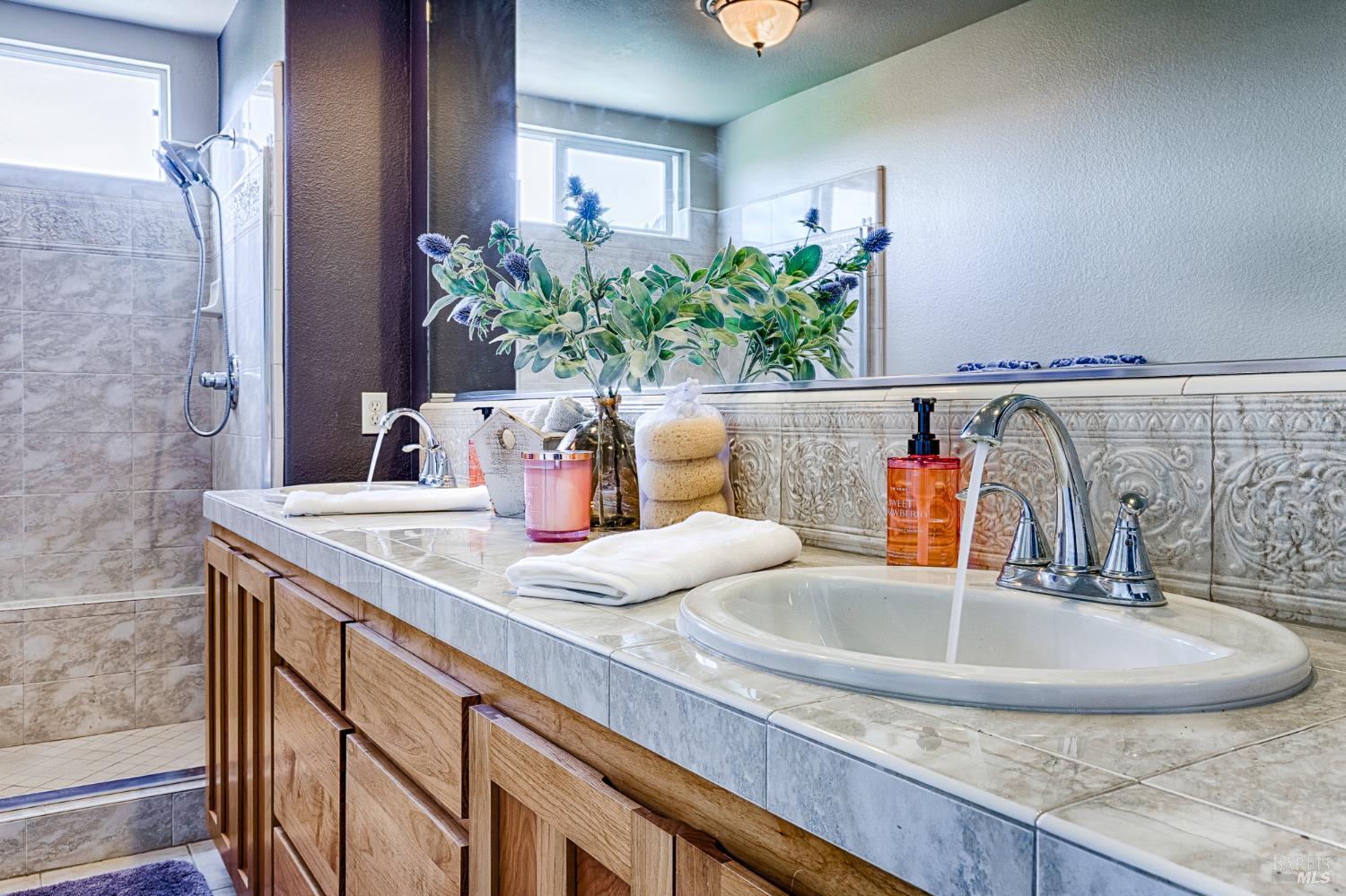 Detail Gallery Image 22 of 45 For 312 Cottage Ct, Cloverdale,  CA 95425 - 4 Beds | 3 Baths