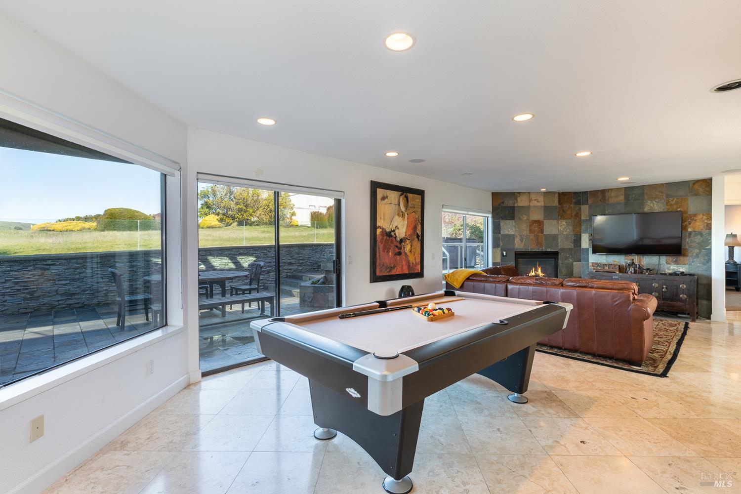 Detail Gallery Image 41 of 59 For 300 Sanderling Ct, Bodega Bay,  CA 94923 - 3 Beds | 3/1 Baths