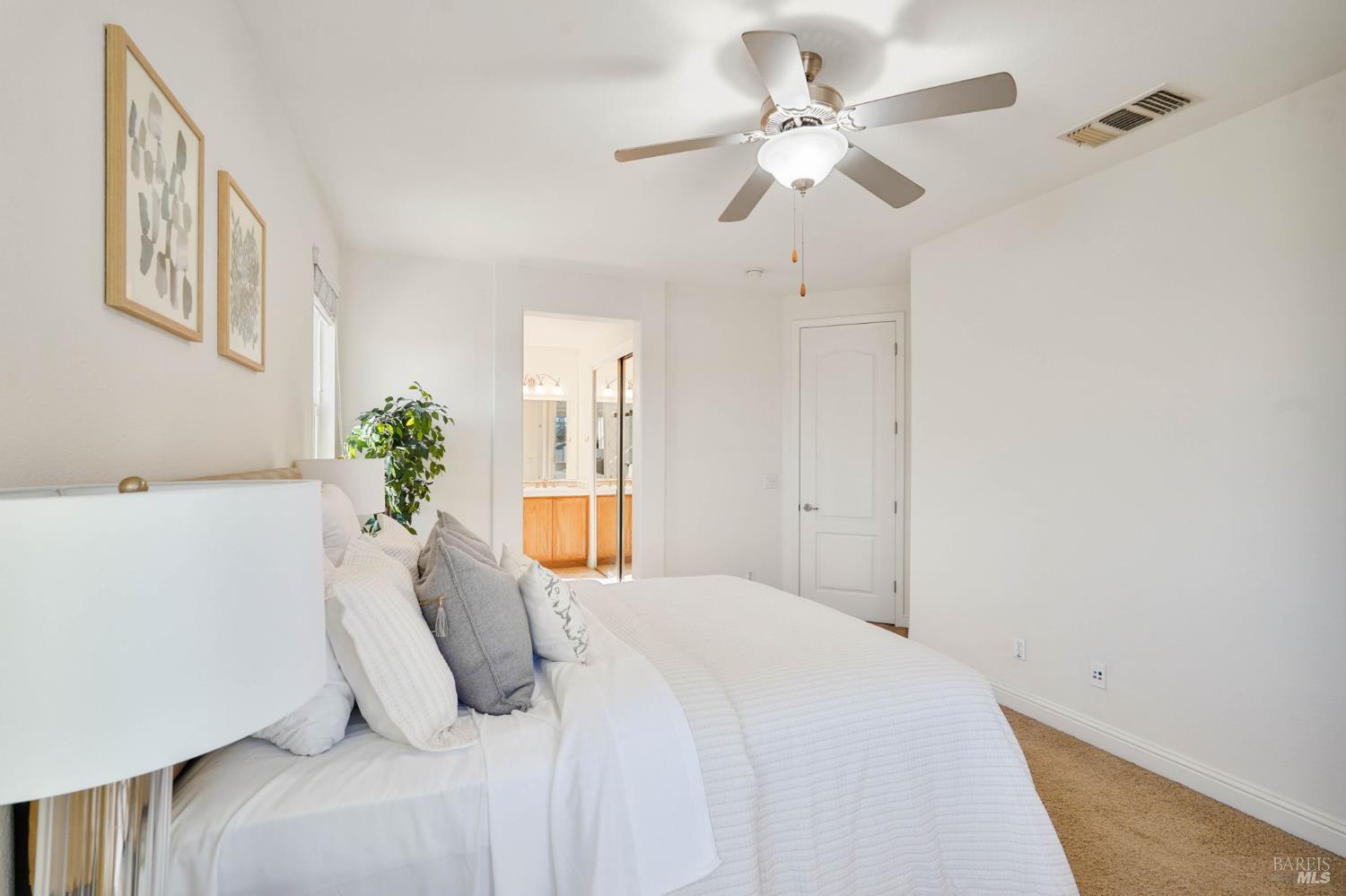 Detail Gallery Image 37 of 68 For 5167 Fowler Ln, Fairfield,  CA 94533 - 3 Beds | 2/1 Baths