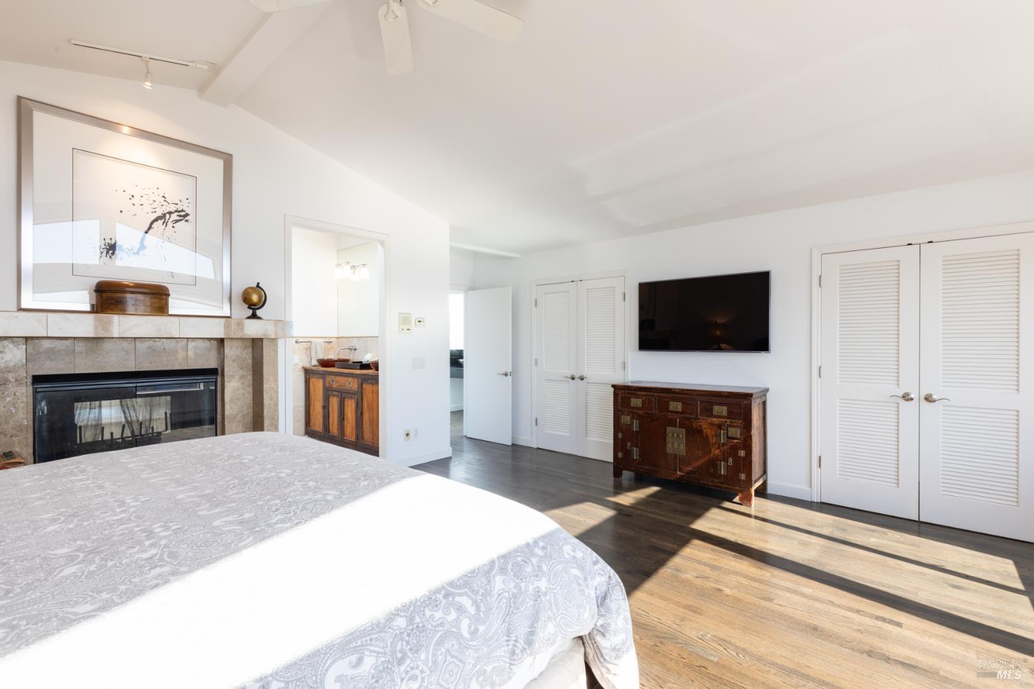 Detail Gallery Image 11 of 59 For 300 Sanderling Ct, Bodega Bay,  CA 94923 - 3 Beds | 3/1 Baths