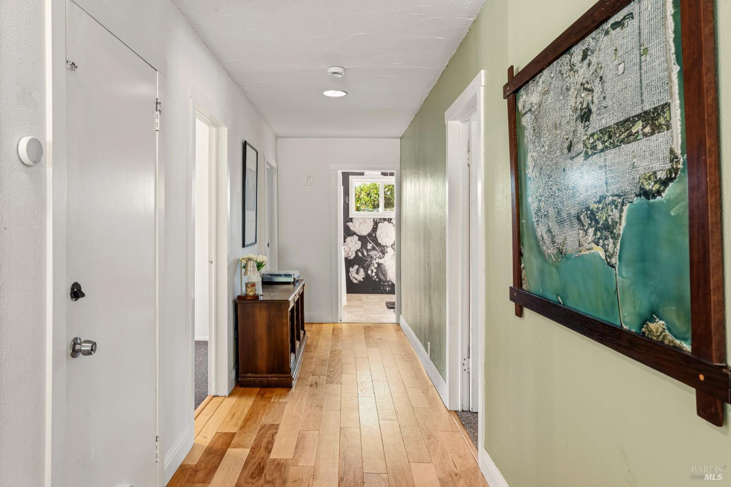 Detail Gallery Image 7 of 30 For 185 Grace Ct, Cloverdale,  CA 95425 - 3 Beds | 2 Baths