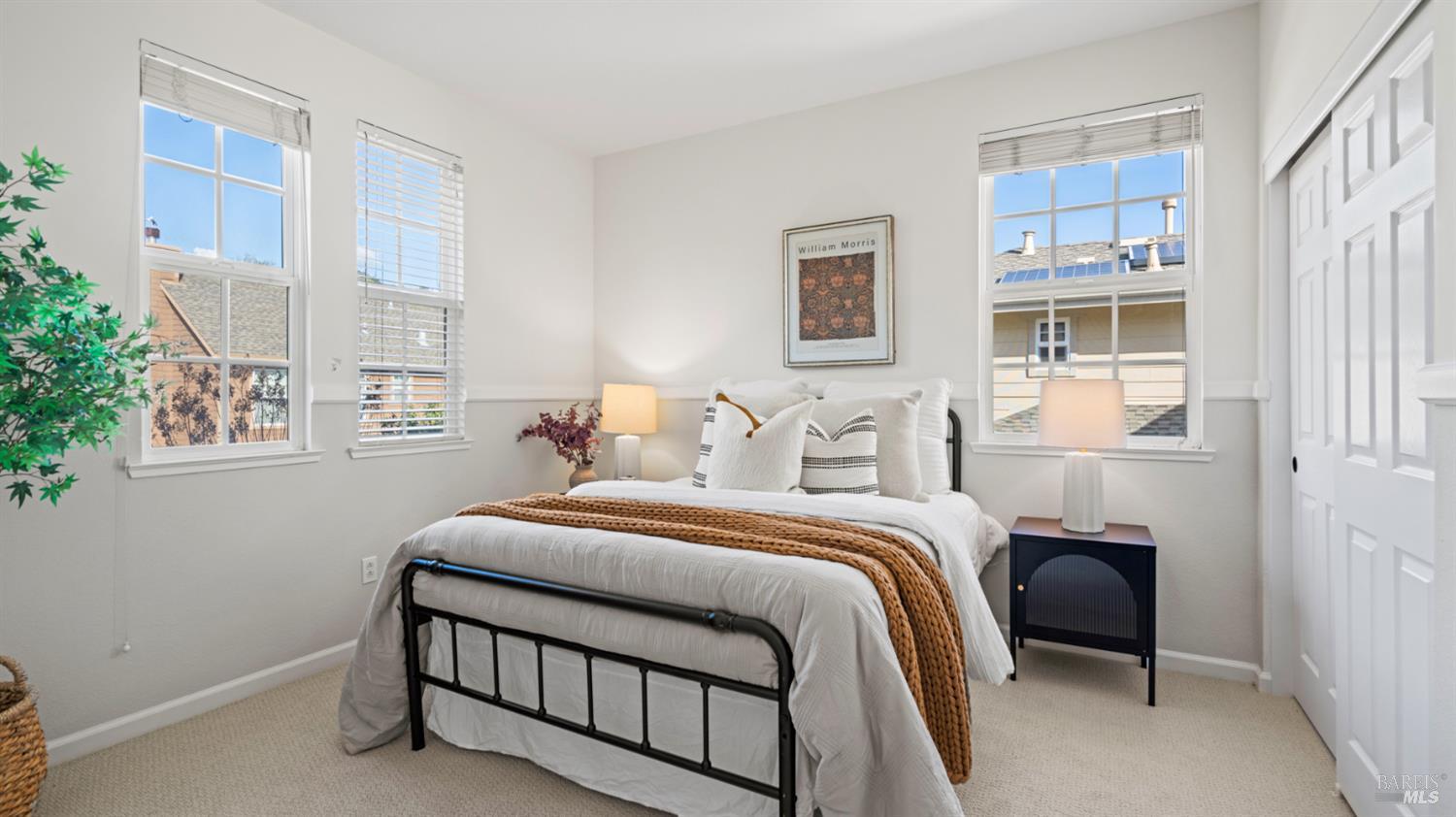 Detail Gallery Image 43 of 74 For 92 Oak Grove Dr, Novato,  CA 94949 - 4 Beds | 3 Baths