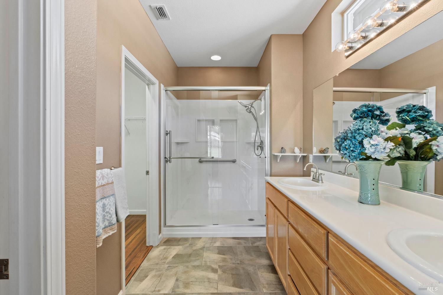 Detail Gallery Image 19 of 73 For 309 Southern Hills Dr, Rio Vista,  CA 94571 - 2 Beds | 2 Baths