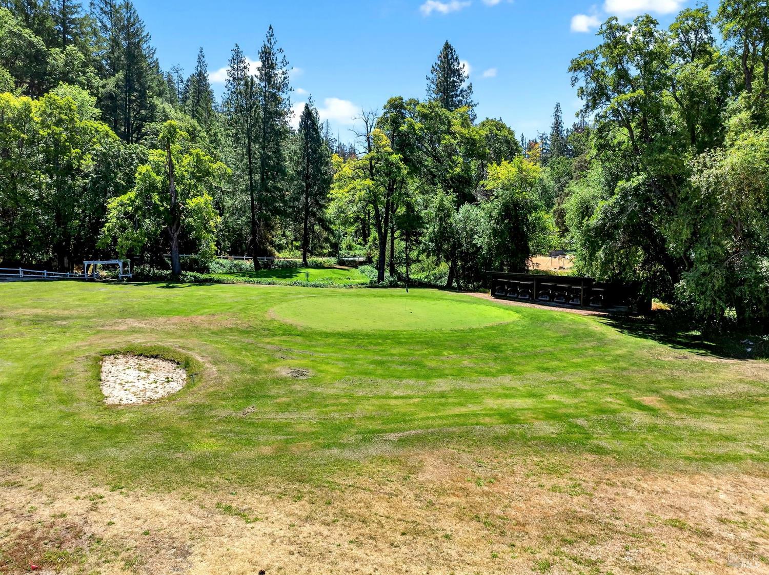 Detail Gallery Image 15 of 91 For 16451 Golf Rd, Cobb,  CA 95426 - 2 Beds | 1 Baths