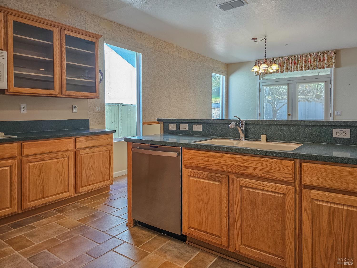 Detail Gallery Image 29 of 67 For 259 Red Mountain Dr, Cloverdale,  CA 95425 - 2 Beds | 2 Baths