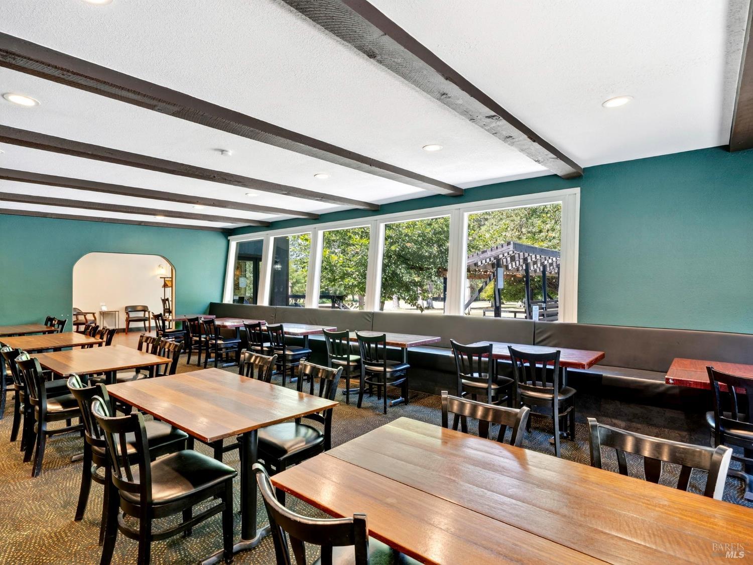 Detail Gallery Image 23 of 91 For 16451 Golf Rd, Cobb,  CA 95426 - 2 Beds | 1 Baths