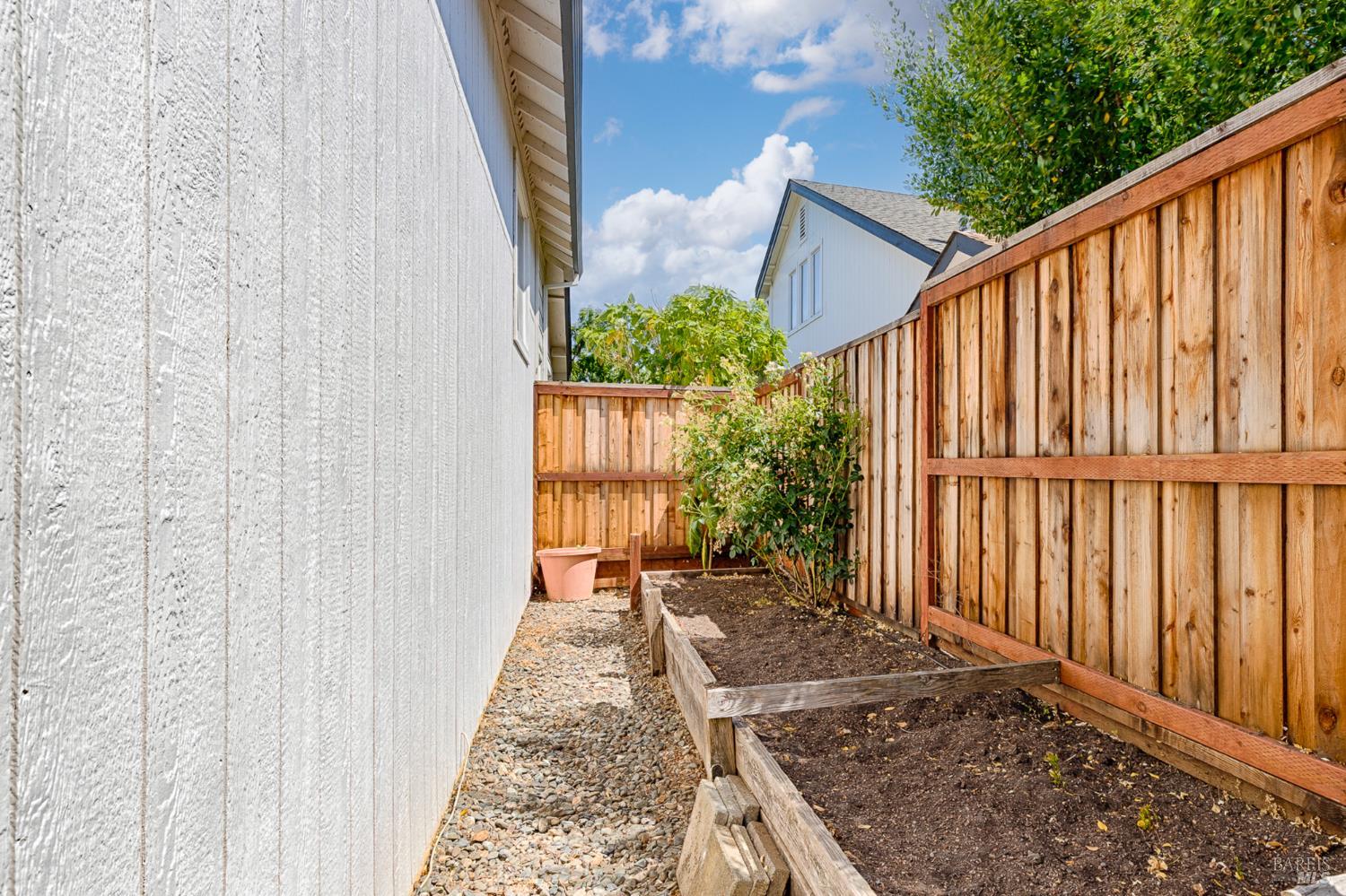 Detail Gallery Image 45 of 45 For 312 Cottage Ct, Cloverdale,  CA 95425 - 4 Beds | 3 Baths