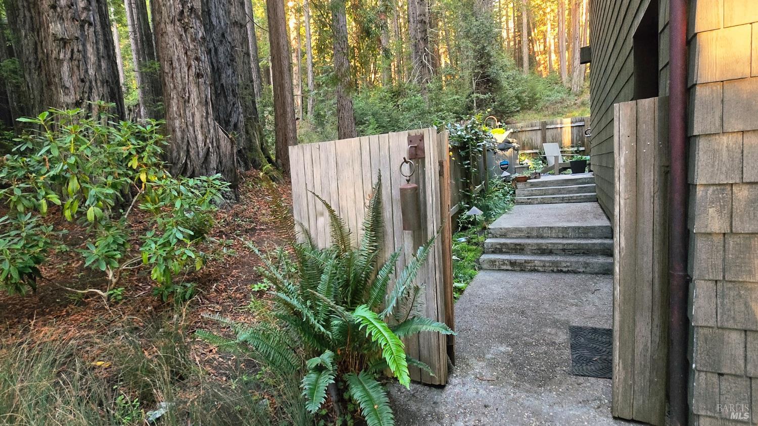 Detail Gallery Image 3 of 40 For 37162 Schooner Dr, The Sea Ranch,  CA 95497 - 1 Beds | 1 Baths