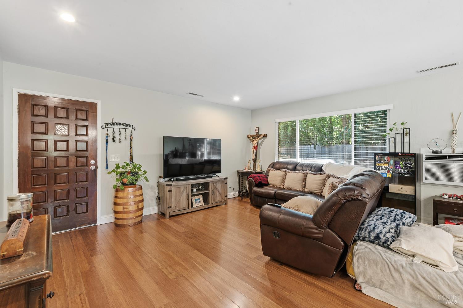 Detail Gallery Image 18 of 30 For 1810 Old Sonoma Rd, Napa,  CA 94559 - – Beds | – Baths