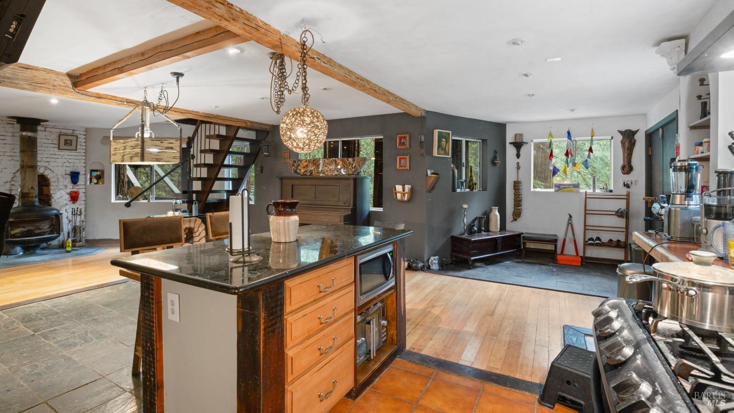 Detail Gallery Image 12 of 81 For 7456 Sir Francis Drake Blvd, Lagunitas,  CA 94938 - 3 Beds | 4 Baths