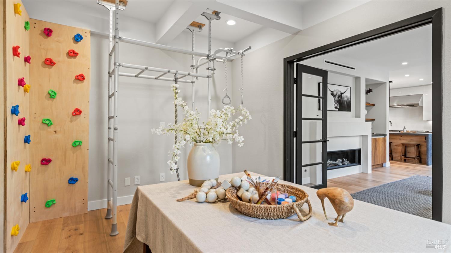 Detail Gallery Image 34 of 74 For 92 Oak Grove Dr, Novato,  CA 94949 - 4 Beds | 3 Baths