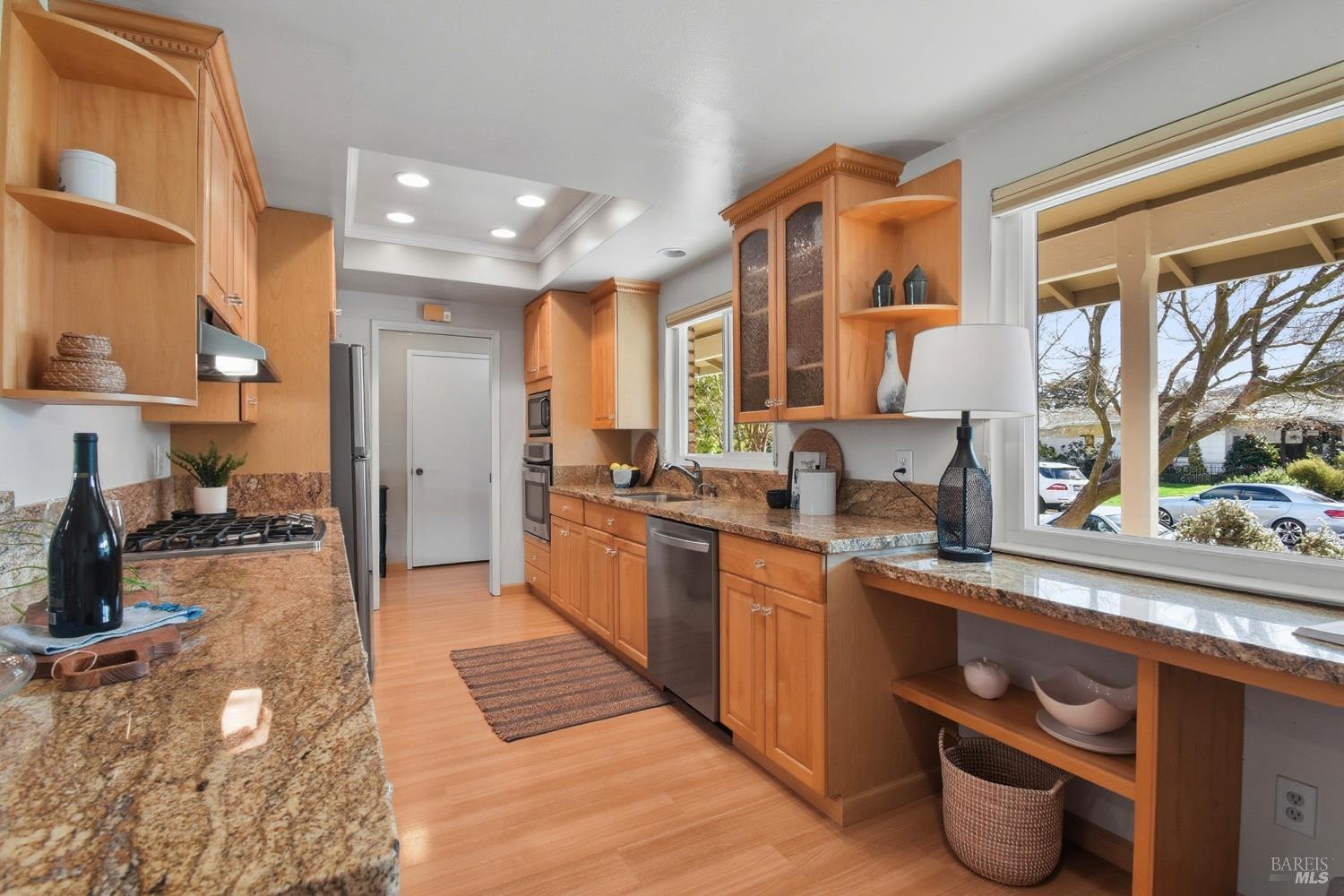 Detail Gallery Image 11 of 33 For 269 Mockingbird Cir, Santa Rosa,  CA 95409 - 2 Beds | 2 Baths